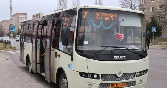 У Вараші з 17 серпня відновили рух популярного автобусного маршруту №7(2)