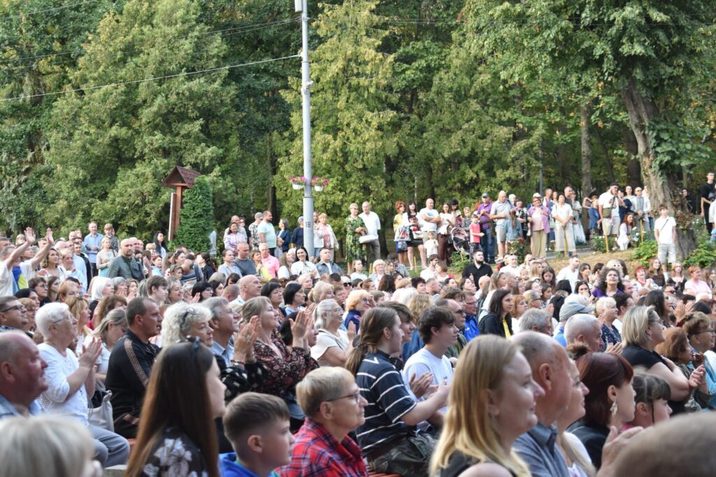 1 «Друге дихання» просто неба: у Рівному показали історію незламних військових