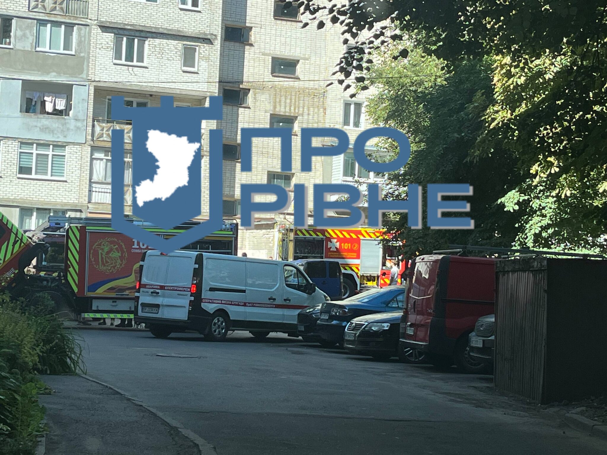 На Ювілейному у Рівному горів будинок (ОНОВЛЮЄТЬСЯ) 0000