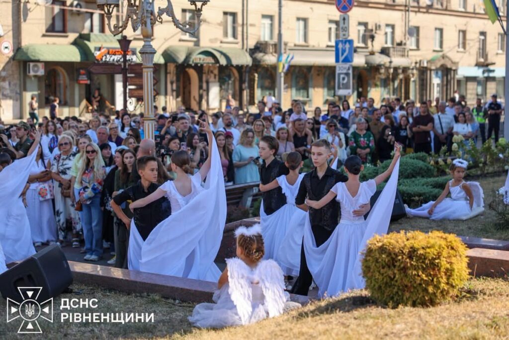 1 Десятки локацій, благодійні концерти та фудфест — як Рівне відзначило День міста