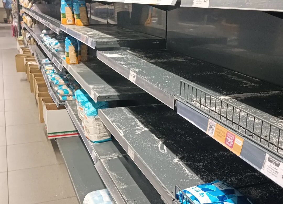На полицях супермаркетів Рівного все менше продуктів: компанії пояснили причини