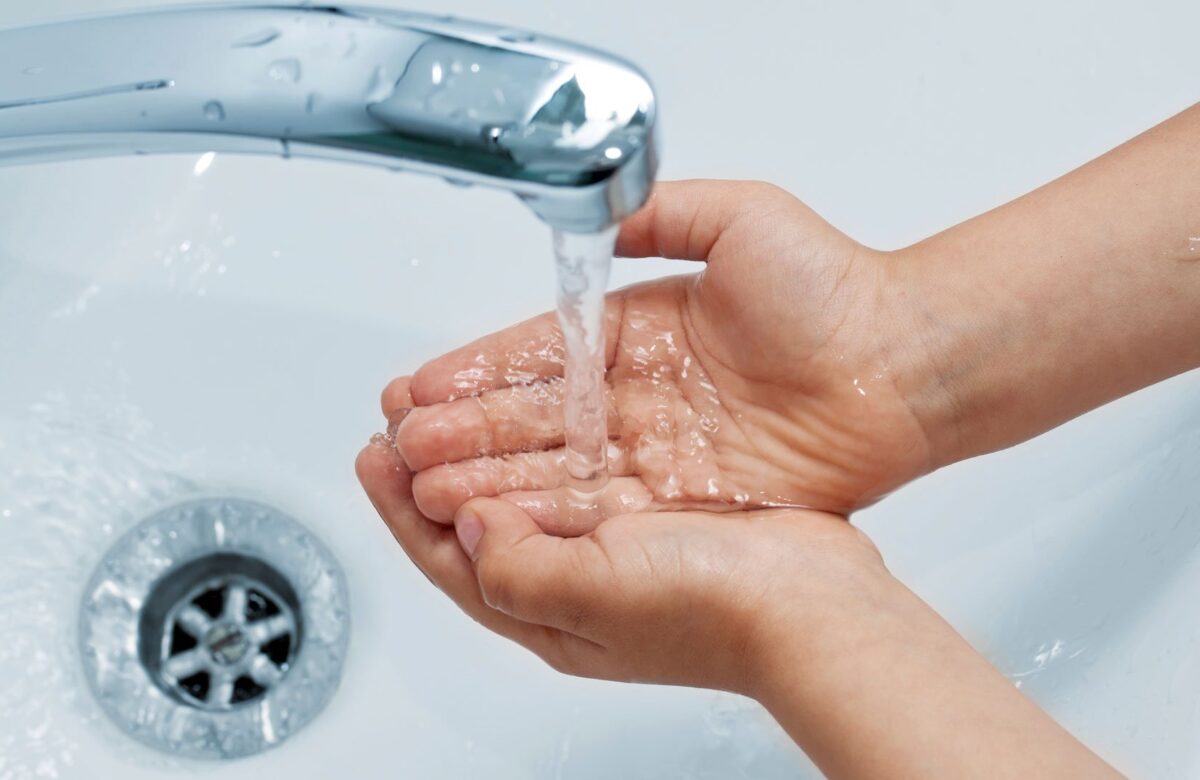 У Рівному хочуть знову переглянути тарифи на воду: після липневого подорожчання вже готують ціни на 2027 рік