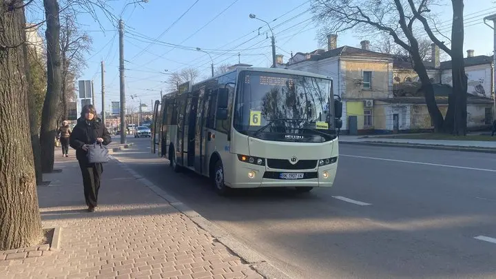 Відсьогодні у Рівному діють нові тарифи на проїзд