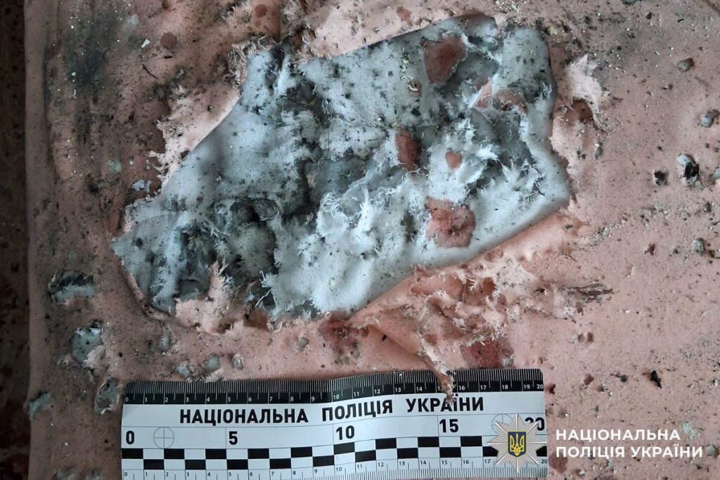 1 На Рівненщині граната вибухнула в руках 22-річного хлопця: він та його дівчина у тяжкому стані