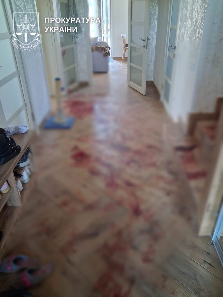 1 На Рівненщині граната вибухнула в руках 22-річного хлопця: він та його дівчина у тяжкому стані
