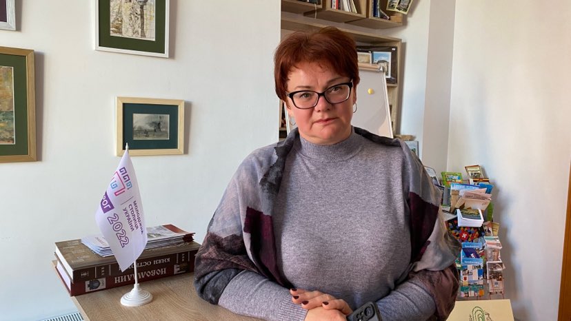 Заступниця мера Острога, яка закуповувала «золоте печиво» для дітей військових, намагалася повернутися на посаду
