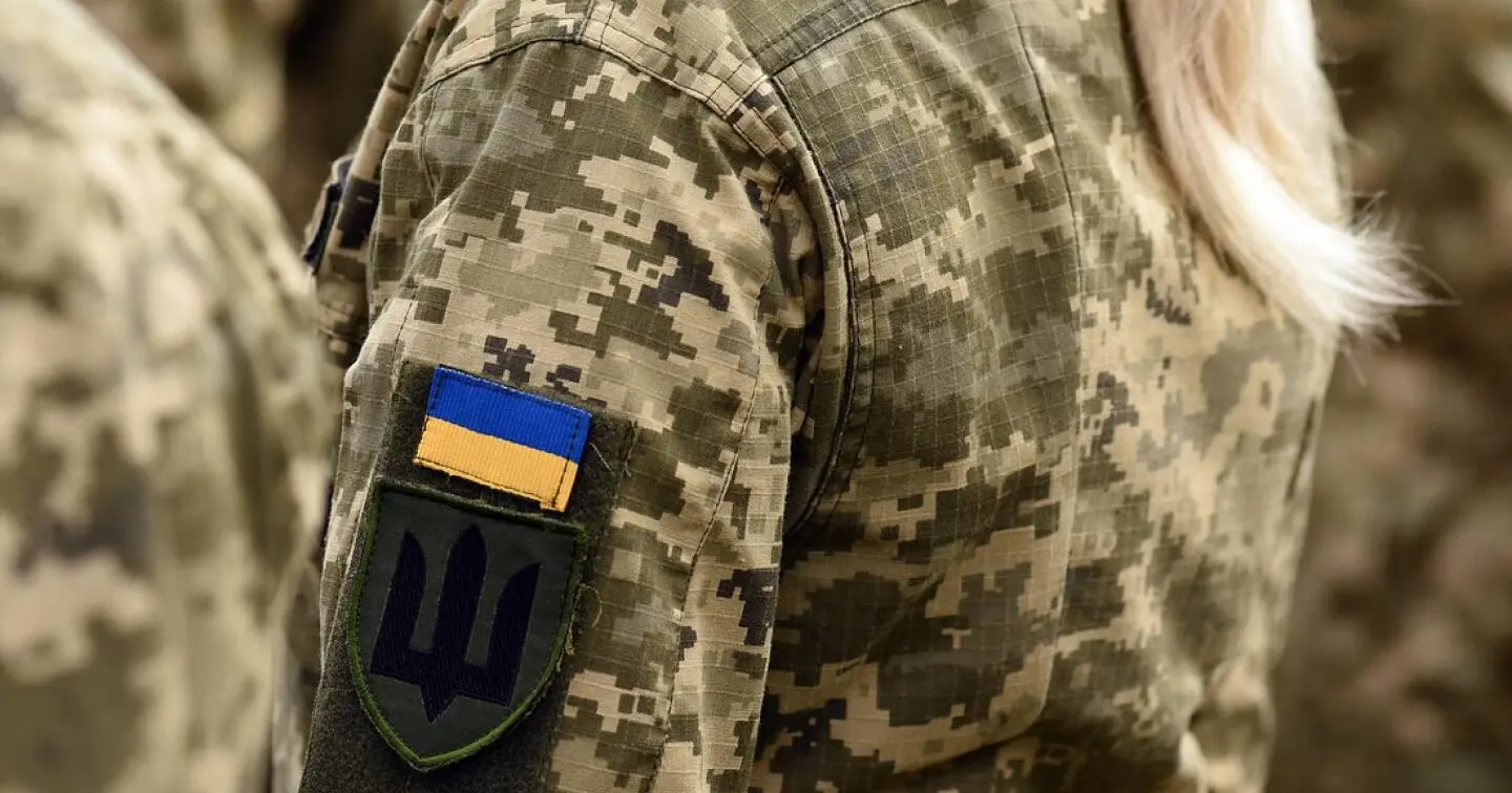 Петиція про мобілізацію бездітних жінок в Україні почала збирати підписи 0000