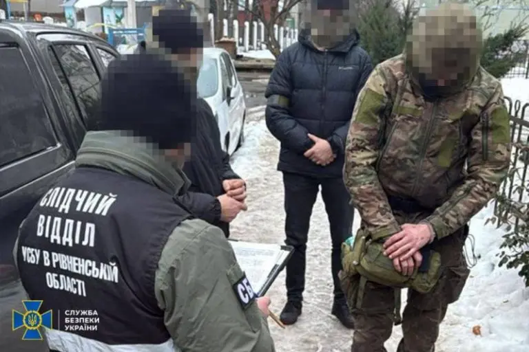 У Рівному судитимуть російського агента за спробу підірвати вибухівку в каструлі біля кав’ярні в парку