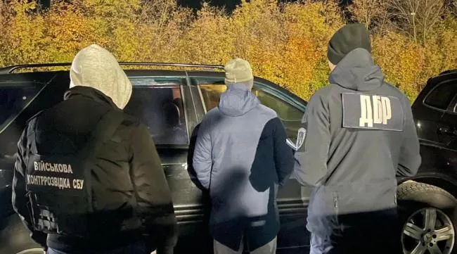 На Рівненщині інструктор полігону вивіз курсанта з частини та отримав штраф