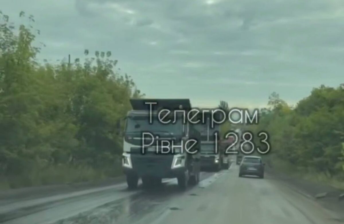 На трасі Рівне-Луцьк утворилися великі затори через ремонт дороги