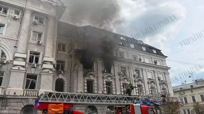 Російський дрон поцілив у кабінет керівника СБУ в центрі Києва