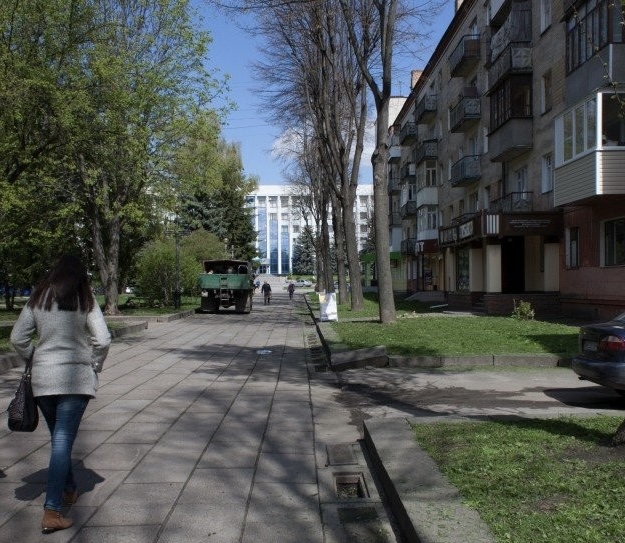 1 Вибухівку для теракту у Рівному заклали навпроти обласної адміністрації: стали відомі нові деталі