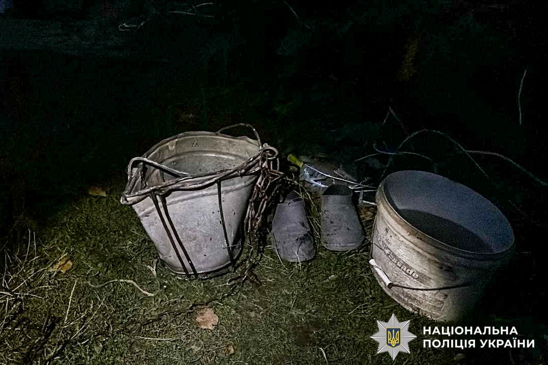 У якому стані 74-річний чоловік, який упав у 25-метровий колодязь на Рівненщині, рятуючи сусіда