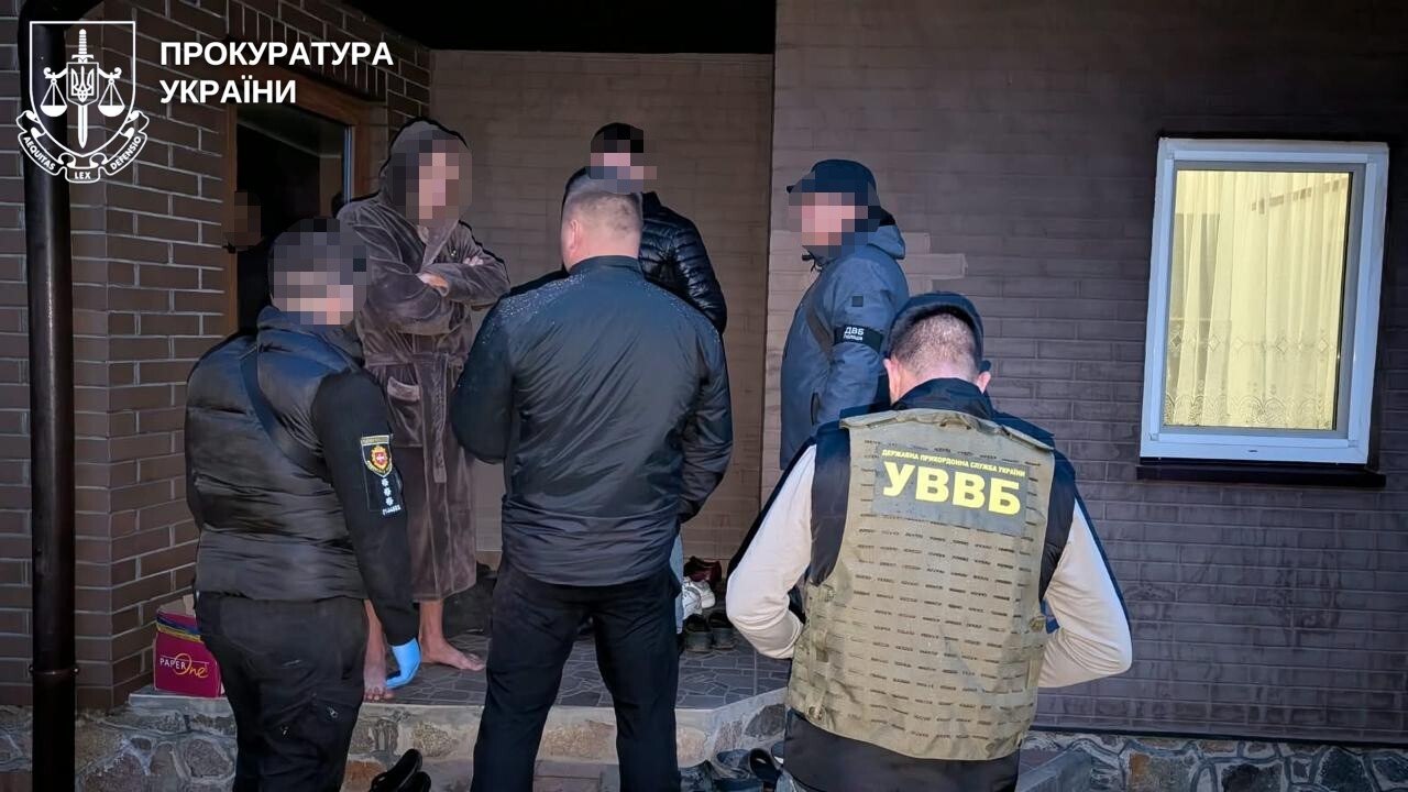 На Рівненщині затримали організатора втечі чоловіків за кордон за 24 тисячі доларів 0000