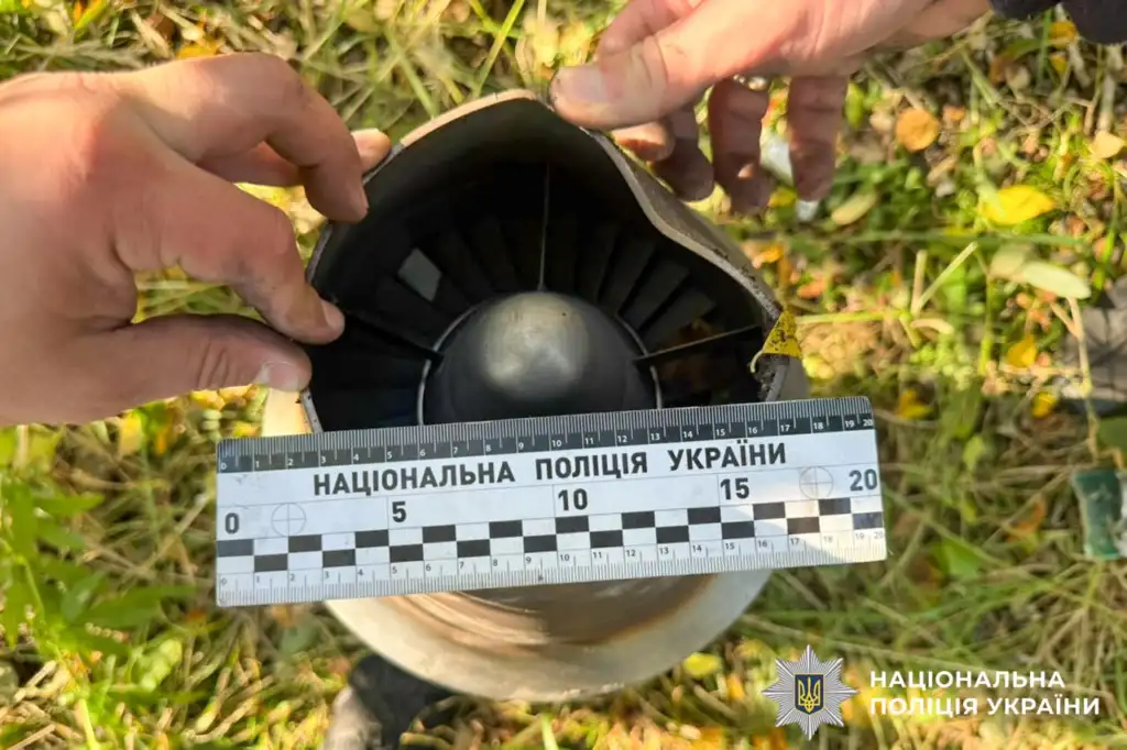 1 Вибухотехніки показали рештки дронів «Герань-4» та «Герань-5», виявлені на Рівненщині (ФОТО)